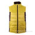 Giallo con gilet invernale nero